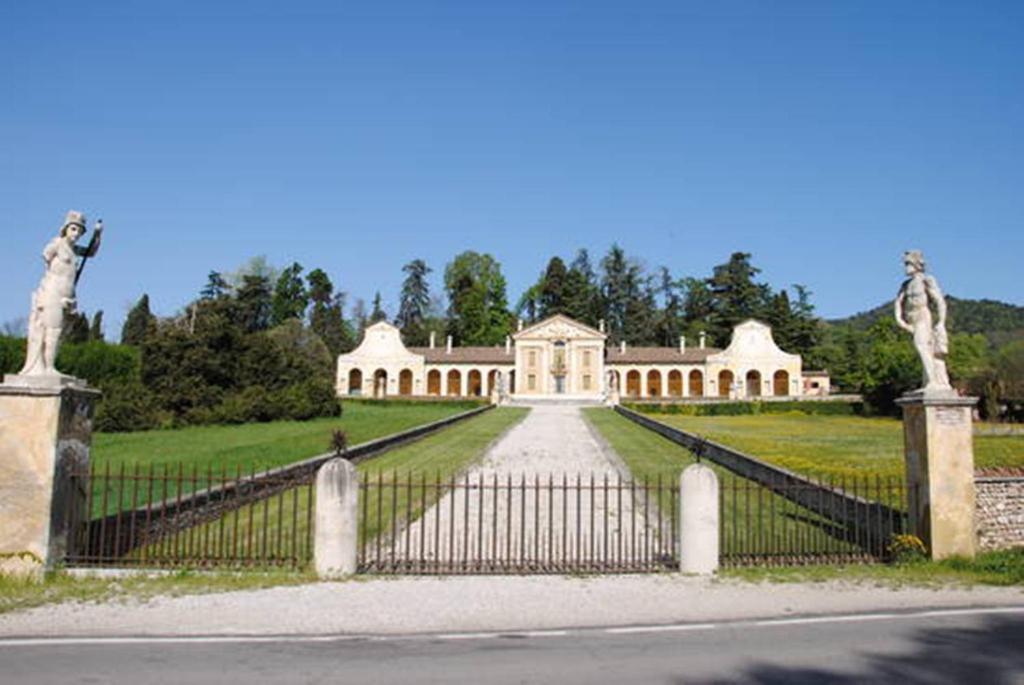 Agriturismo Melo In Fiore Con Camere E Colazioni Nella Zona Del Prosecco Docg Asolo Maser Екстер'єр фото